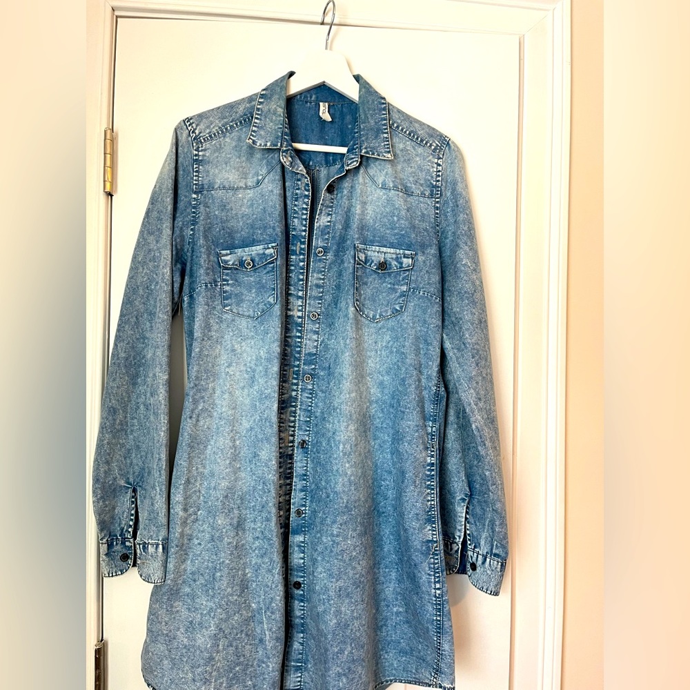 Denim dress shirt, large